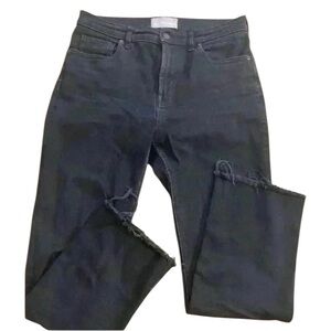 Everlane Black Frayed Ankle Jeans size 29 great condition
